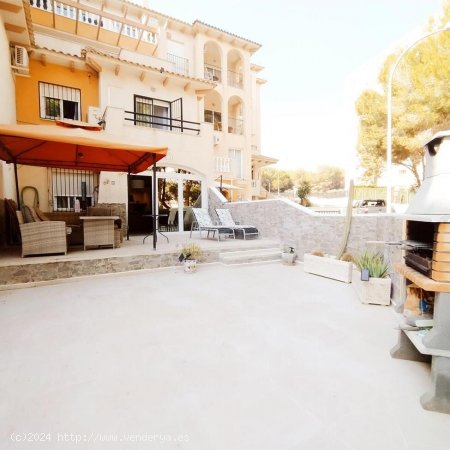  Chalet en venta en Orihuela (Alicante) 