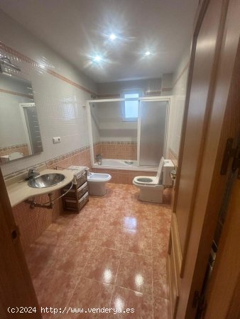 Apartamento en venta en Villena (Alicante)