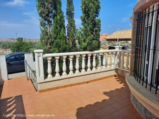 Villa en venta en Los Montesinos (Alicante)