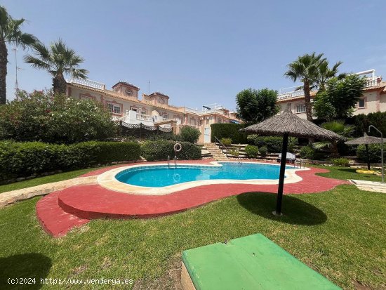  Chalet en venta en Orihuela (Alicante) 