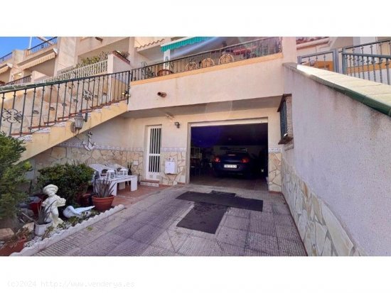 Chalet en venta en Orihuela (Alicante)