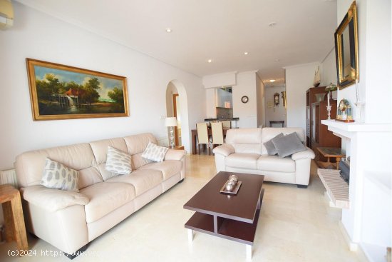 Chalet en venta en Algorfa (Alicante)