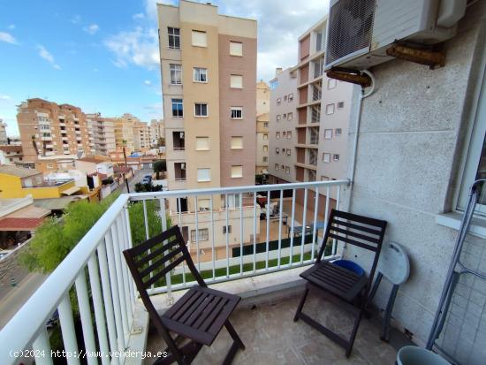 APARTAMENTO EN NUEVA TORREVIEJA! CON VISTAS DESPEJADAS! 2 DORM. 1 BAÑO. PISCINA COMUNITARIA - ALICA