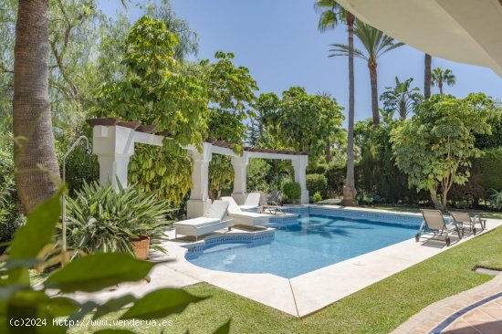 Villa en venta en Marbella (Málaga)