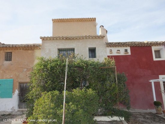 Casa en venta en Pinoso (Alicante)