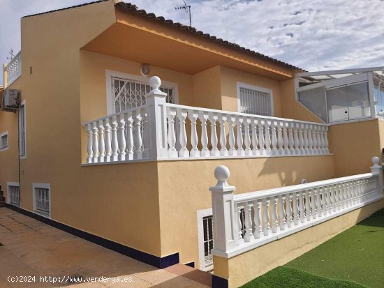 Chalet en venta en Benijófar (Alicante)