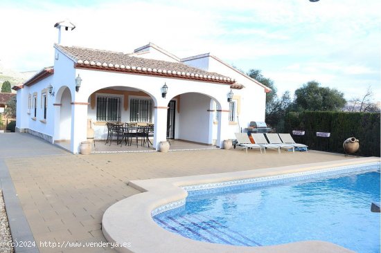  Villa en venta en Orba (Alicante) 