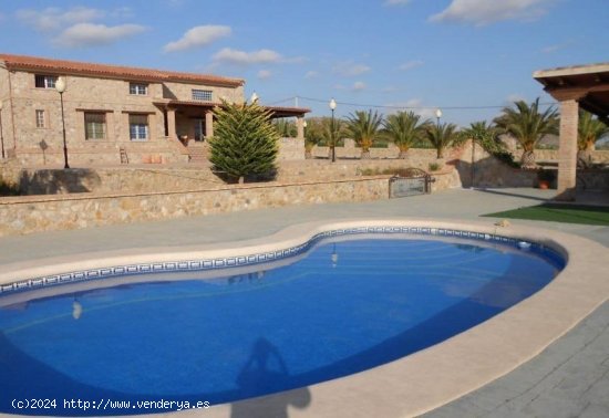  Villa en venta en Aspe (Alicante) 