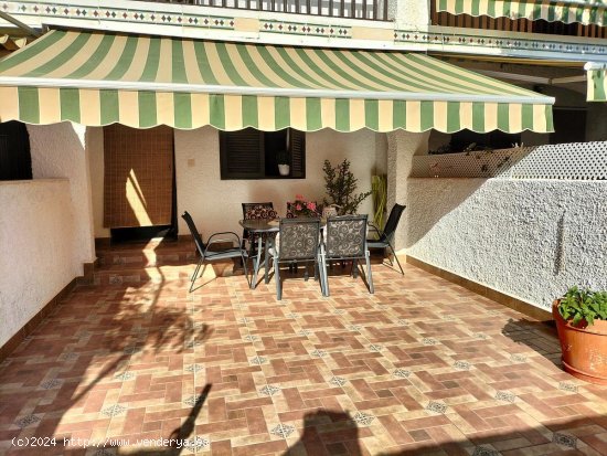 Chalet en venta en Santa Pola (Alicante)