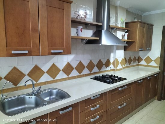 Chalet en venta en Sax (Alicante)