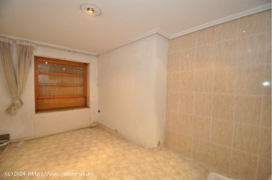 Chalet en venta en Novelda (Alicante)