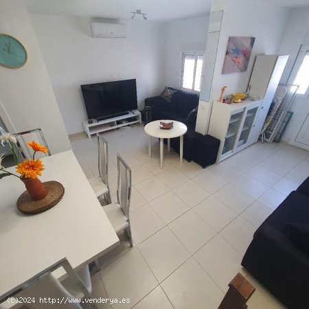 Chalet en venta en Torrevieja (Alicante)