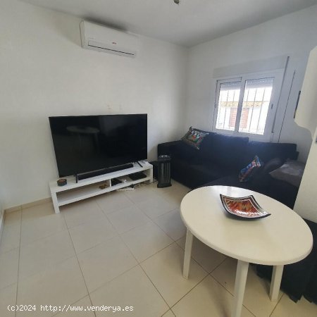 Chalet en venta en Torrevieja (Alicante)