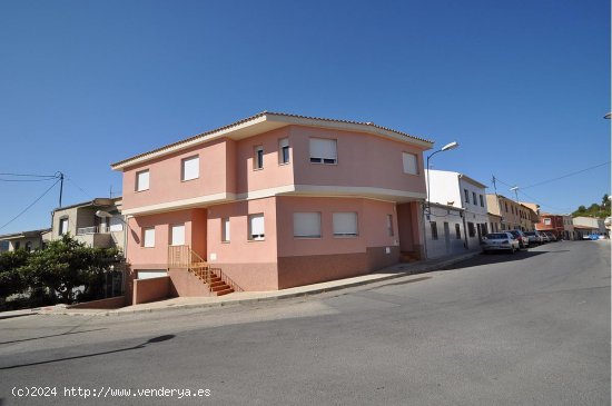 Chalet en venta en Ibi (Alicante)