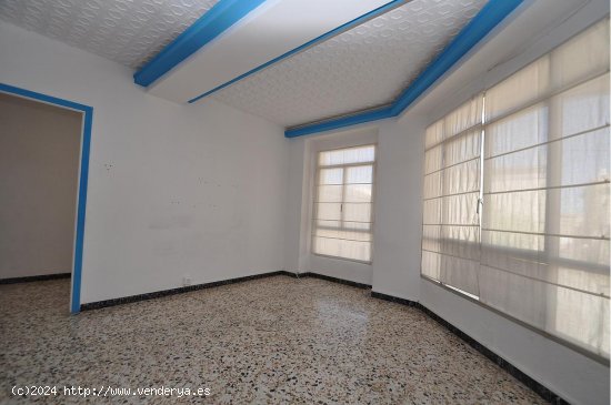 Apartamento en venta en Pinoso (Alicante)