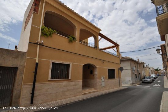  Chalet en venta en Pinoso (Alicante) 