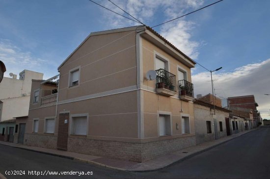  Chalet en venta en Pinoso (Alicante) 