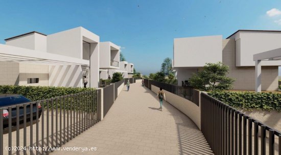 Villa en venta a estrenar en Polop (Alicante)