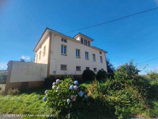  Casa en venta en Luarca (Asturias) 