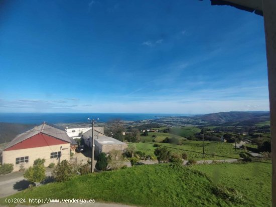 Casa en venta en Luarca (Asturias)