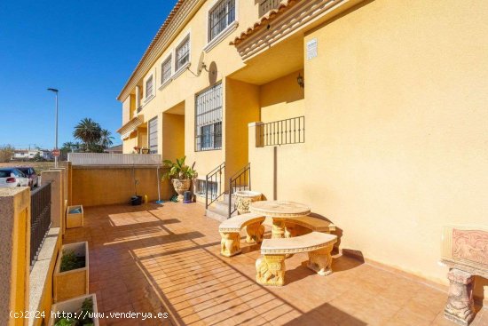 Villa en venta en San Pedro del Pinatar (Murcia)