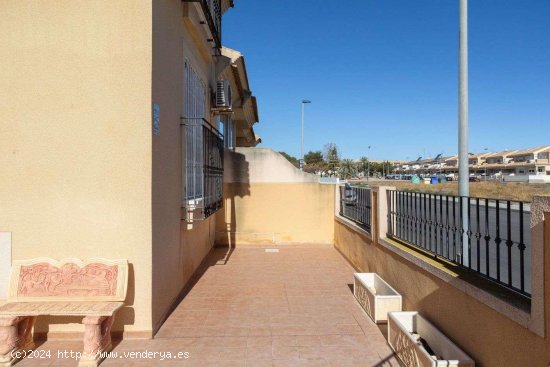 Villa en venta en San Pedro del Pinatar (Murcia)