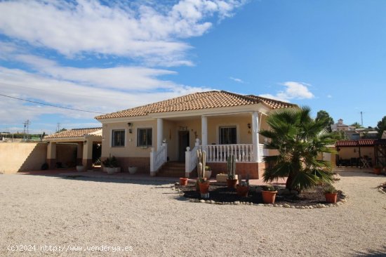  Villa en venta en Fortuna (Murcia) 