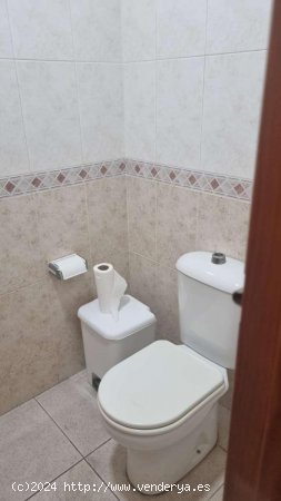 Edificio en venta en Benamargosa (Málaga)