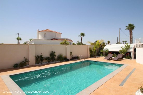 Villa en venta en Fortuna (Murcia)