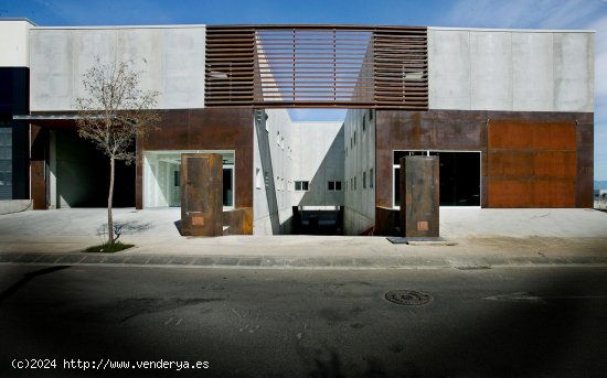 Nave industrial en venta  en Vic - Barcelona