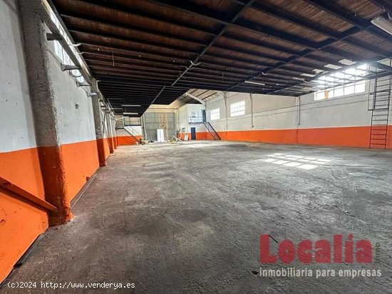 Nave industrial aislada en Polanco, Cantabria.