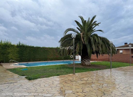 Chalet de una Planta con Piscina y Amplio Jardín en Alpicat