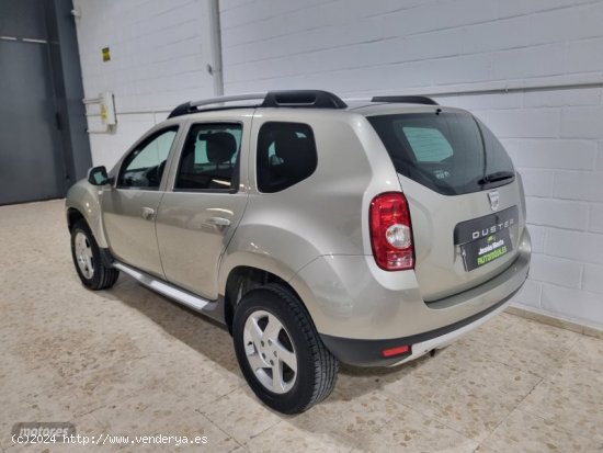 Dacia Duster Laureate 1.6cc de 2012 con 100.000 Km por 8.000 EUR. en Sevilla