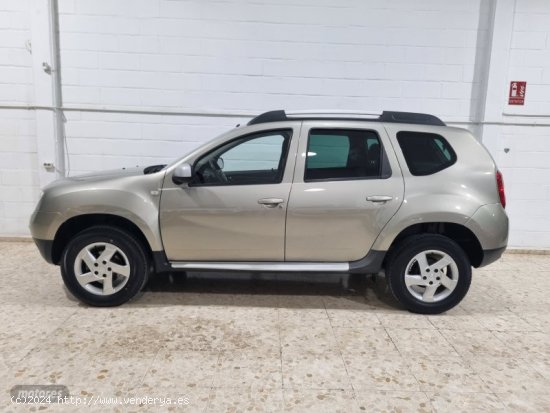 Dacia Duster Laureate 1.6cc de 2012 con 100.000 Km por 8.000 EUR. en Sevilla