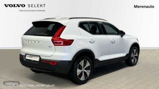 Volvo XC40 XC40 Plus, B3 Mild hybrid, Gasolina, Dark de 2024 con 6 Km por 42.900 EUR. en A Coruna