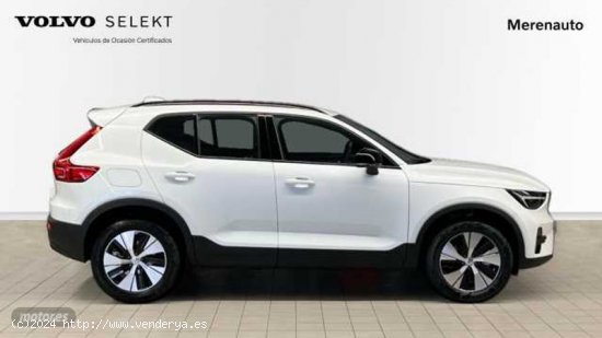 Volvo XC40 XC40 Plus, B3 Mild hybrid, Gasolina, Dark de 2024 con 6 Km por 42.900 EUR. en A Coruna