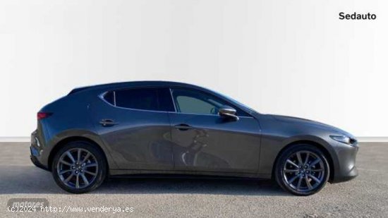 Mazda Mazda3 MAZDA 3 2024 2.0 G MHEV (122CV) 6MT FWD EXCLUSIVE-LINE de 2023 con 15.751 Km por 26.600