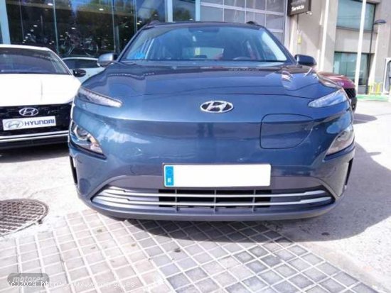 Hyundai Kona Electric Maxx 100kW de 2022 con 40.056 Km por 24.000 EUR. en Segovia