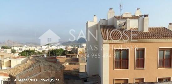 SE VENDE CASA PARA REFORMAR TOTALMENTE EN EL CENTRO HISTORICO DE MONFORTE DEL CID . - ALICANTE