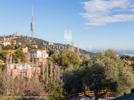 Magnífica casa en venta con jardín, vistas y piscina en Vallvidrera!!! - BARCELONA