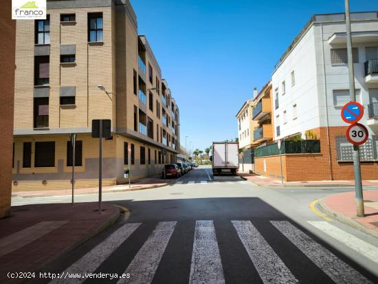 GARAJE A UN PRECIO ÚNICO EN EL RANERO - MURCIA