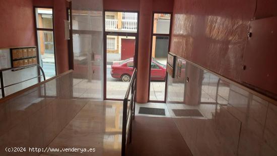 ALQUILER DE HABITACIONES INDIVIDUALES POR TEMPORADAS EN BADAJOZ, BARRIADA SAN FERNANDO - BADAJOZ