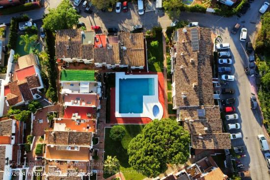  Encantadora casa adosada situada en Marbella, cerca del centro de la ciudad. - MALAGA 