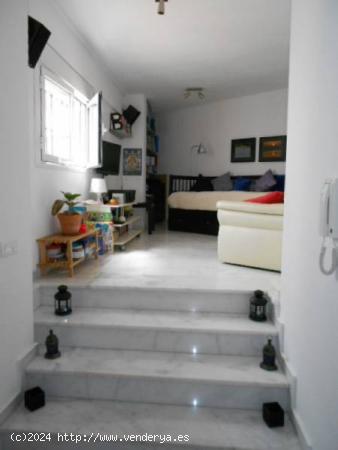 PRECIOSO APARTAMENTO CERCA DEL ARCO DE LA MACARENA - SEVILLA