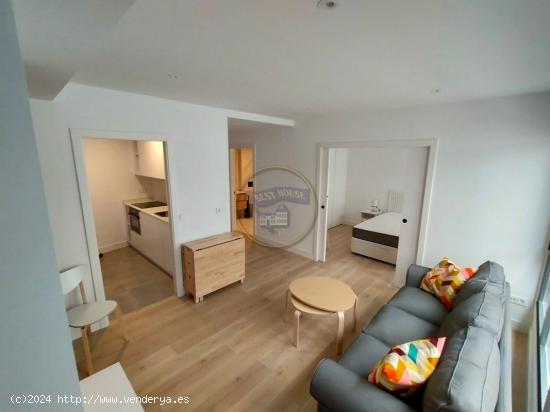 APARTAMENTO DE LUJO DE 1 DORMITORIO EN LA PLAZA DE COMPOSTELA - PONTEVEDRA