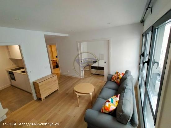 APARTAMENTO DE LUJO DE 1 DORMITORIO EN LA PLAZA DE COMPOSTELA - PONTEVEDRA