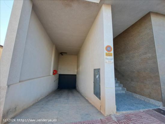 SE VENDE PLAZA DE GARAJE EN CEUTI - MURCIA