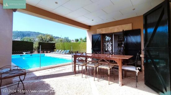 CASA CHALET EN LLOSETA CON PISCINA Y JARDÍN - BALEARES