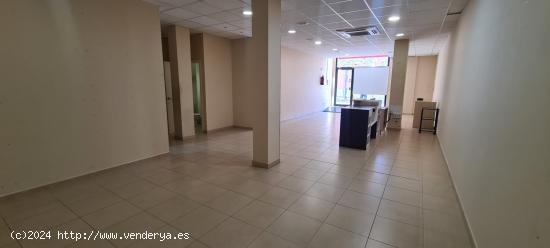 LOCAL COMERCIAL EN LLOGUER - BARCELONA