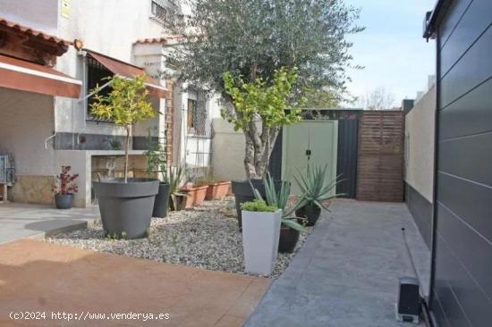 Chalet Pareado en Haygon - ALICANTE